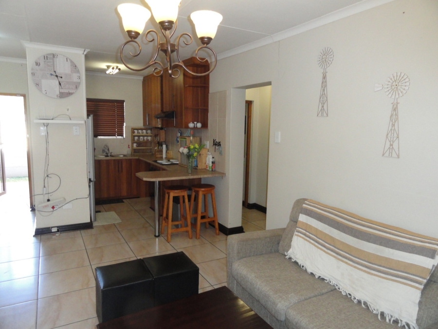 To Let 3 Bedroom Property for Rent in Die Bult North West